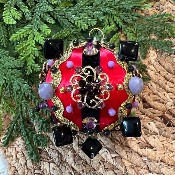 Beaded Push Pin Satin Thread Ball Christmas Ornament Mid Century Vintage Style - Picture 3 of 8